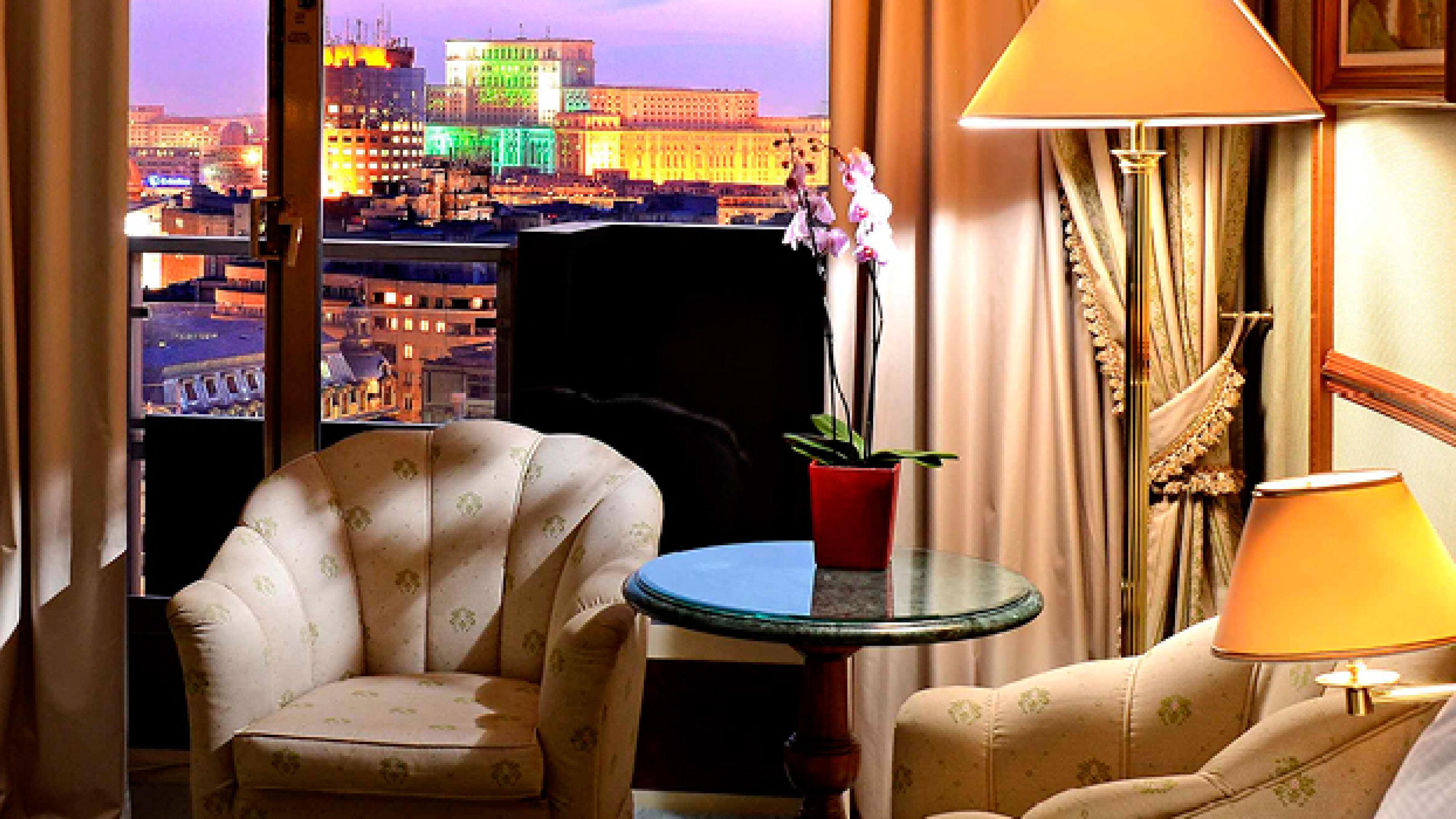 Grand Hotel Bucureşti Ngoại thất bức ảnh A room at the hotel