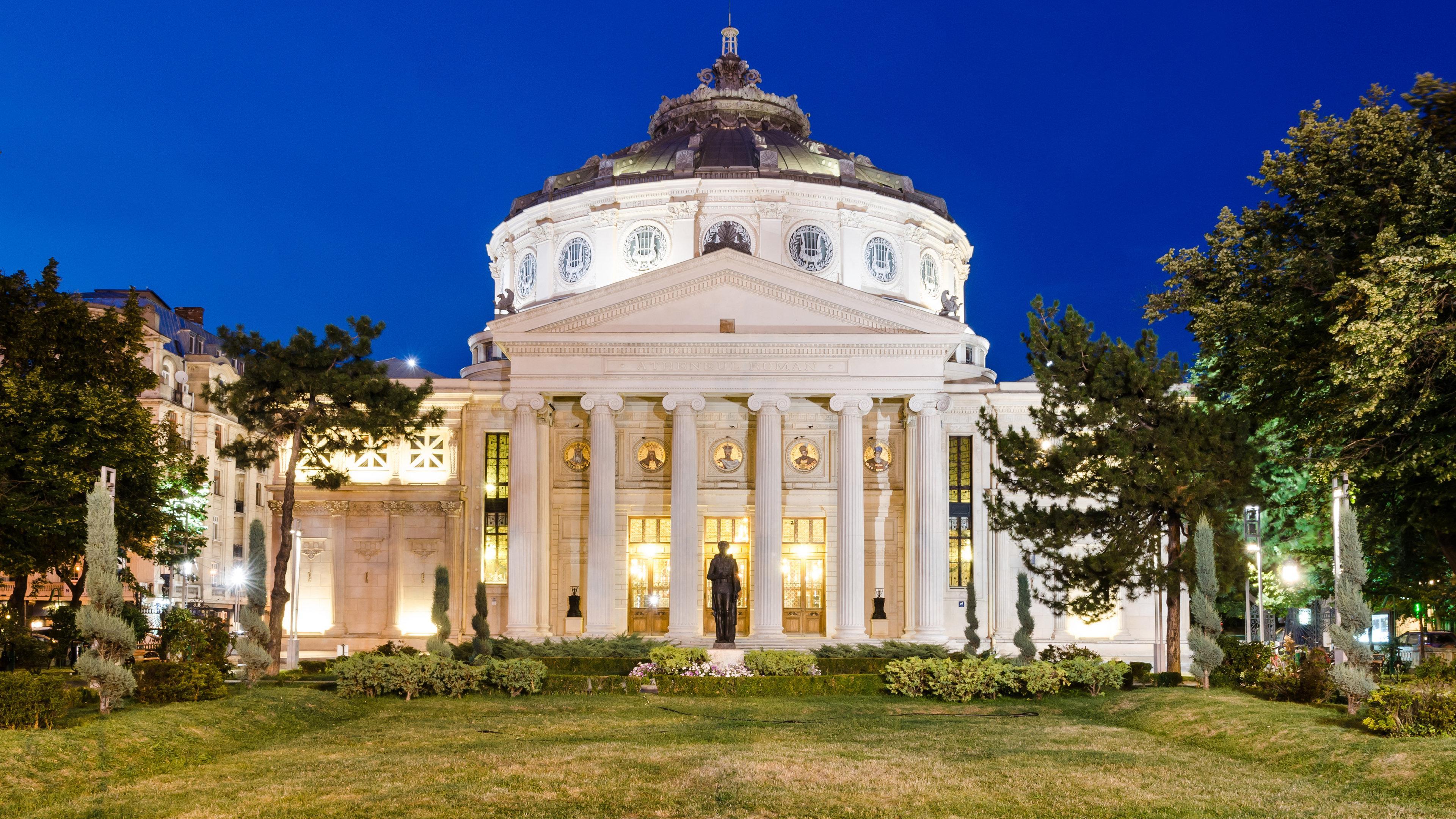 Grand Hotel Bucureşti Ngoại thất bức ảnh The National University of Kyiv-Mohyla Academy